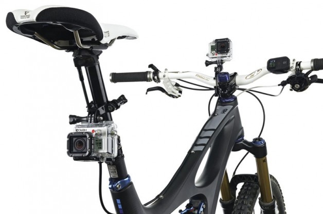 videocamera-gopro-hero-3-con-supporto-per-bicicletta